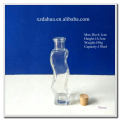 Wave Shaped Clear Glass Wine Bottle with Wooden Stopper